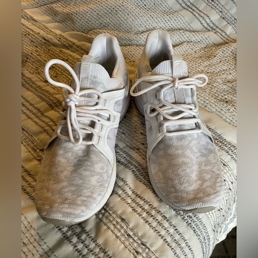 Fabletics Zuma Studio Sneaker III